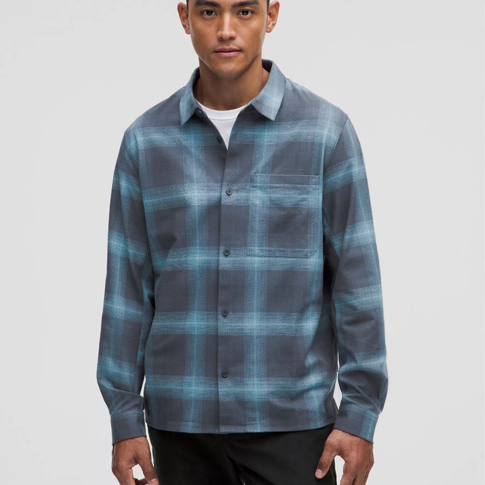 Lululemon Men's Brushed Woven Overshirt - Blue